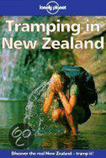 NEW ZEALAND TRAMPING IN 4E - NEW ZEALAND TRAMPING IN 4E, Ophalen of Verzenden, Nieuw