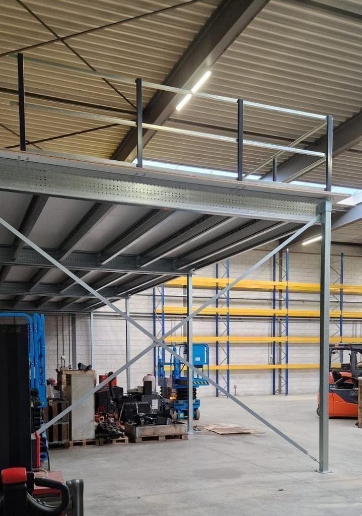 Entresolvloer, tussenvloer, 10250x10200x3000mm, Zakelijke goederen, Kantoor en Winkelinrichting | Magazijn, Stelling en Opslag