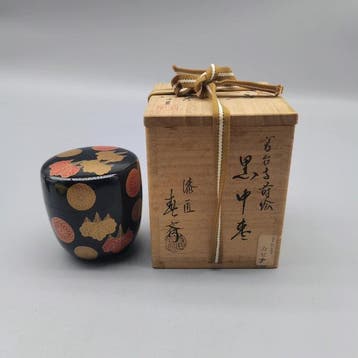 Japanese Chrysanthemum Maki-e Natsume - Natsume - Hout, Antiek en Kunst