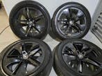 Skoda Enyac VW ID4,5, 7, Buzz Audi Q4 19 inch winterbanden, 19 inch, Banden en Velgen, Nieuw, 235 mm