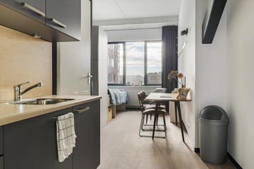 Studio te huur aan Bijlmerdreef in Amsterdam, Huizen en Kamers, Kamers te huur, 20 tot 35 m², Amsterdam