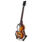 Miniatuur Hofner basgitaar met gratis standaard, Ophalen of Verzenden, Nieuw, Pop, Beeldje of Miniatuur