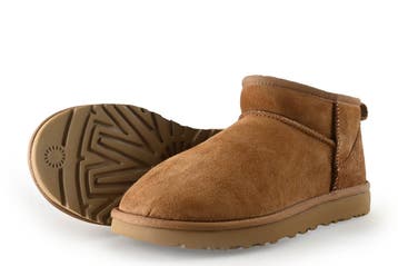 Ugg Laarzen in maat 39 Bruin, Hoge laarzen, Bruin, Verzenden, Zo goed als nieuw