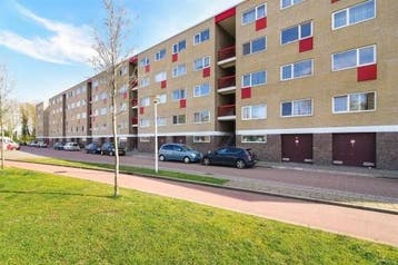 Te Huur 4 Kamer Appartement Twiskeweg In Zaandam, Direct bij eigenaar, Noord-Holland, Zaandam, Appartement