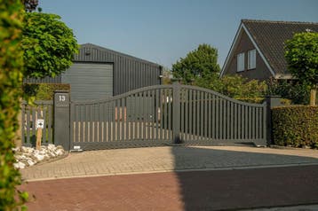 Savalli dubbele draaipoort | Van Klompenburg Hekwerken, Verzenden, Nieuw