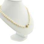 Vintage parelcollier met gouden slot (Ketting), Sieraden, Tassen en Uiterlijk, Kettingen, Gebruikt, Overige kleuren, Ophalen of Verzenden