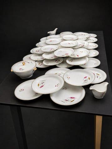 Sarreguemines - Tafelservies voor 12 (56) - Porselein