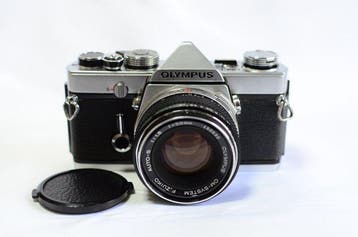Olympus OM-1 + F.Zuiko 1,8/50mm | Analoge camera, Nieuw