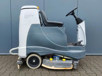 Nilfisk BR755 schrobmachine, Ophalen of Verzenden