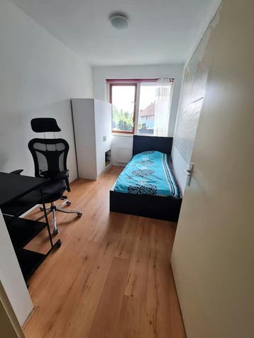 Kamer te huur in Zoetermeer - 8 m² - 1 kamer(s), Huizen en Kamers, Overige regio's