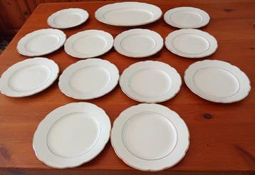 Tafelservies (13) - Porselein