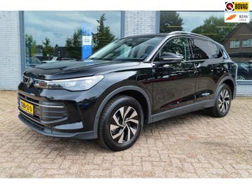 Volkswagen Tiguan | Zakelijke Lease v.a. €674.51 pm, Automaat, Euro 6, Overige carrosserieën, Zwart