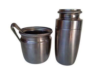 Alessi - Cocktailshaker (4) - Staal - en een emmer ijs