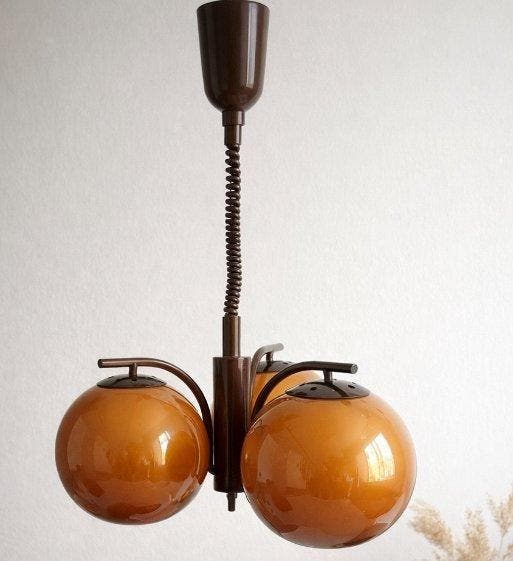 Plafondlamp - acryl - Een drie-lichts hanglamp in, Antiek en Kunst, Kunst | Designobjecten