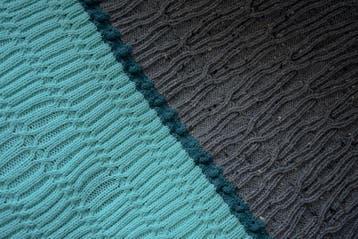 Breipatroon Plaid met Kabels - deken breien met verschille, Ophalen of Verzenden, Nieuw