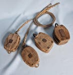 Katrollen (4) - Hout, IJzer