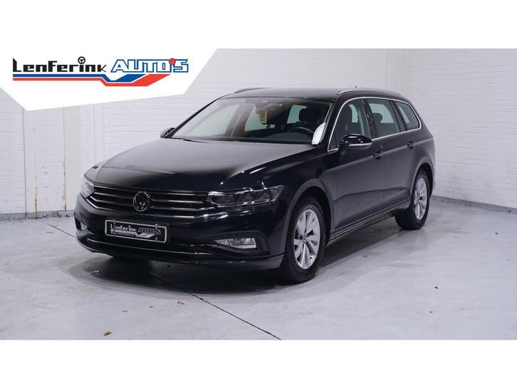 Vw Passat 1.5 TSI DSG Bussiness NAP Camera Apple Trekhaak