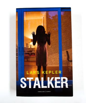 Lars Kepler - Stalker - Lars Kepler 9789023476771, Boeken, Thrillers, Verzenden, Gelezen, Lars Kepler