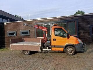 Bedrijfswagen, Iveco, Daily 35C15D met openlaadbak en laa, Nieuw
