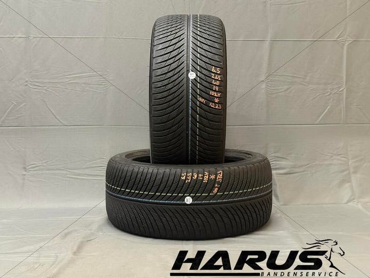 265/40/19 102V (*) Michelin winterbanden 6,5mm profiel 2X, Auto-onderdelen, Banden en Velgen, 19 inch, Erkend duurzaam, Winterbanden