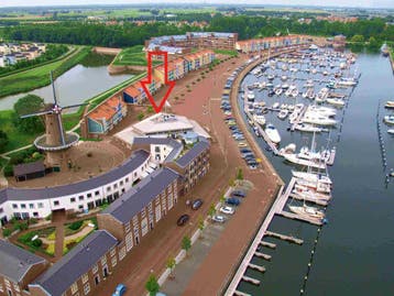 Kantoorruimte te huur Hellevoetsluis, Huur, Kantoorruimte