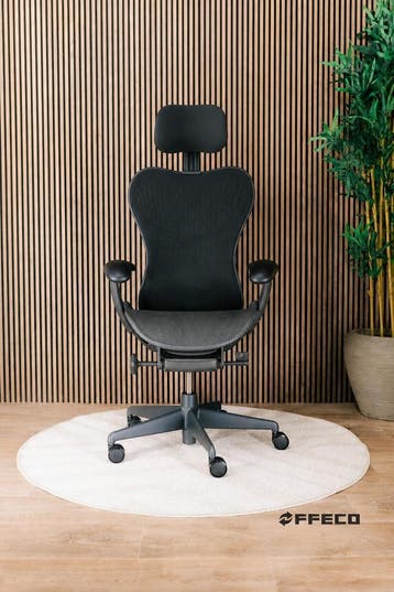 Herman Miller Mirra 2 Bureaustoel Met Hoofdsteun - Atlas, Huis en Inrichting, Bureaustoelen, Verzenden, Zwart, Zo goed als nieuw