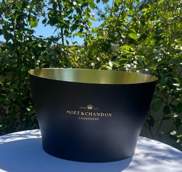 Champagne koeler - Moët & Chandon Limited Edition Black &, Verzamelen, Wijnen, Nieuw