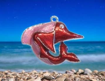 Zilverkleurig metalen hanger dolfijn rood/roze epoxy 48 m..., Ophalen of Verzenden, Nieuw, Bedel