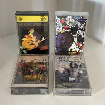 David Bowie - Lot of 4 David Bowie Factory Sealed tapes -, Nieuw in verpakking
