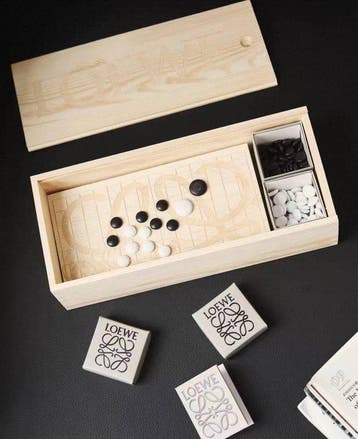 Loewe - Schaakspel - Loewe Go set - Hout, Antiek en Kunst