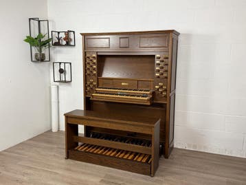 Viscount Canticus I, Gebruikt, 2 klavieren, Orgel
