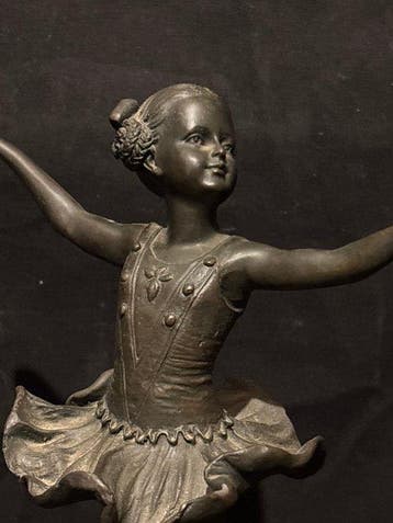 Preijs - sculptuur, Ballerina meisje - 26.5 cm - Brons