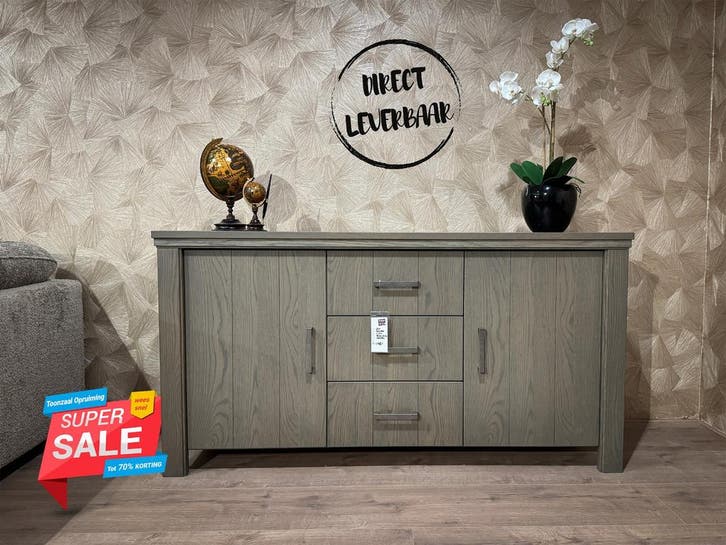 ***SALE*** Dressoir Ravello eiken grey, Huis en Inrichting, Kasten | Dressoirs, Verzenden