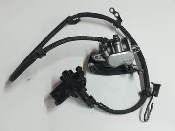 remklauw met rempomp Honda VFR400 VFR 400 nissin, Ophalen of Verzenden, Gebruikt