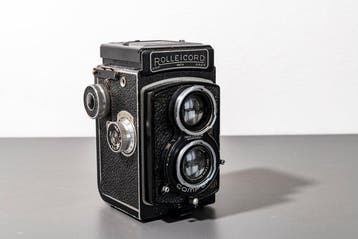 Rollei Rolleicord II – Carl Zeiss Jena Triotar 7.5cm f/3.5 –, Nieuw