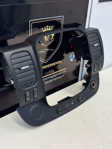 Opel Vivaro Luchtrooster Dashboard bj.2015 art.93452450, Gebruikt, Opel