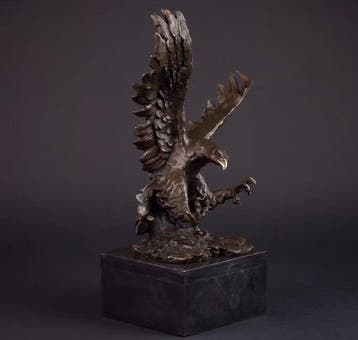 Beeld, Exclusief bronzen sculptuur van een adelaar 52 cm /