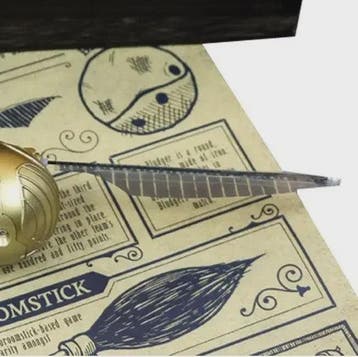 Gouden Snitch Vliegend Model Speelgoed - Harry Potter Quiddi, Verzamelen, Verzenden, Nieuw