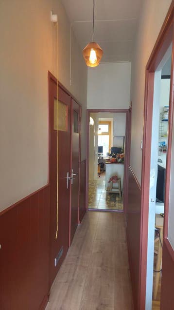 Transformeer Uw Woning:Schilderwerk, Behangen en laminaat!, Diensten en Vakmensen, Garantie, Behangen