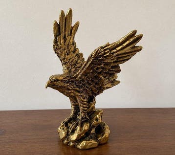 sculptuur, Majestic Golden Eagle Figurine Contemporary