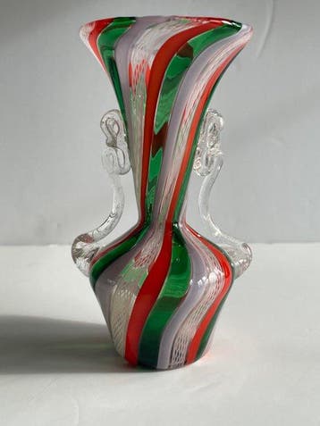 Murano Glassworks – Multicoloured Zanfirico and Ribbon-Glass, Antiek en Kunst