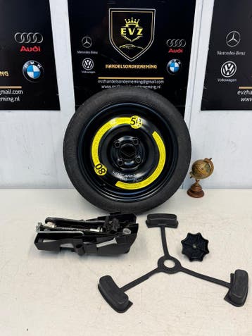1 stuk Reservewiel met Krikset 14 inch Seat Arosa bj.2001, 14 inch, Gebruikt, Banden en Velgen, Personenwagen