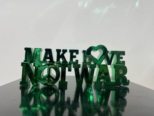 Van Apple - Make Love Not War, Antiek en Kunst, Kunst | Designobjecten