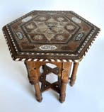 Tafel - Hout, Been, Schelp - Een Taracea-ingelegde