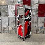 Driessen - Trolleys van luchtvaartmaatschappijen - Pop Art
