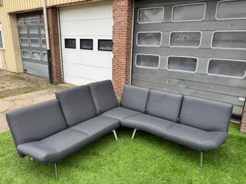 Hoekbank LEOLUX grijs bankstel leer design bank sofa, Huis en Inrichting, Banken | Bankstellen, Design, Hoekbank, Vierpersoons of meer