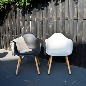 Eetkamerstoel  Kunststof  - Kuipstoel  - Stoel, Huis en Inrichting, Stoelen, Ophalen of Verzenden, Nieuw, Wit