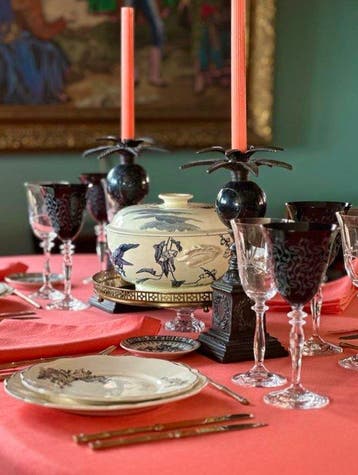 Elegant oranje tafelkleed voor ruime tafels. - Tafelkleed -