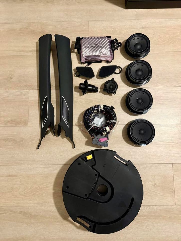 Volkswagen Golf 8 – Harman Kardon inbouw, Auto diversen, Autospeakers, Nieuw
