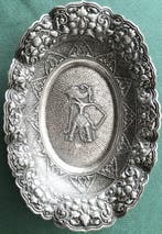 Schaal - .800 zilver - Djokja fraai uitgewerkte schaal - 255, Antiek en Kunst, Kunst | Niet-Westerse kunst
